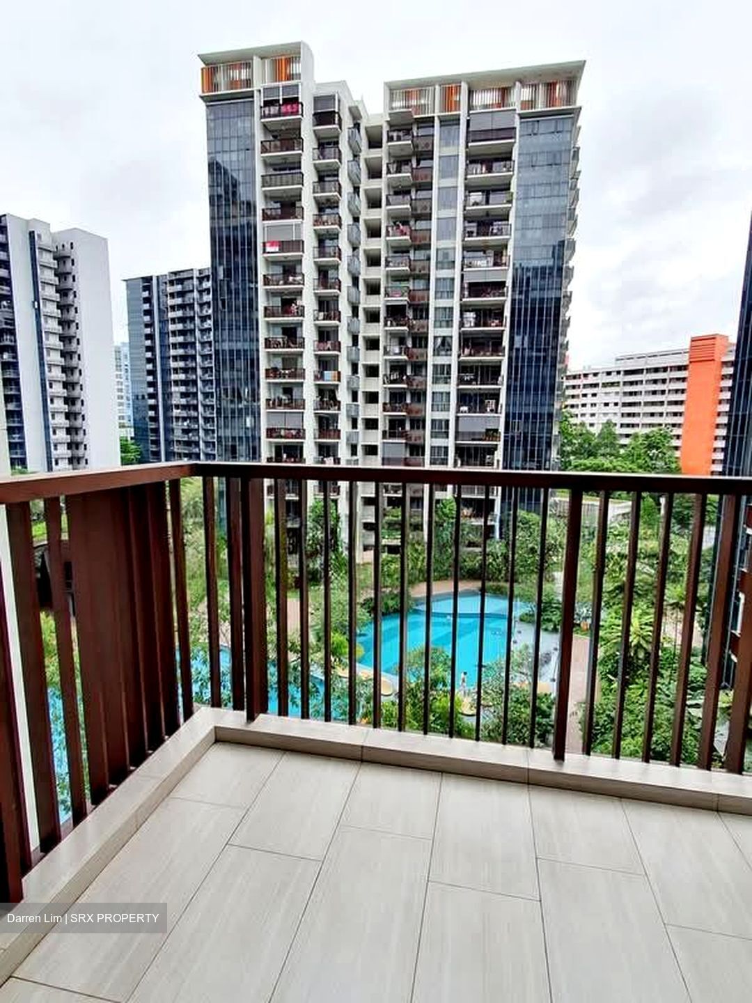 Lakeville (D22), Condominium #564586261